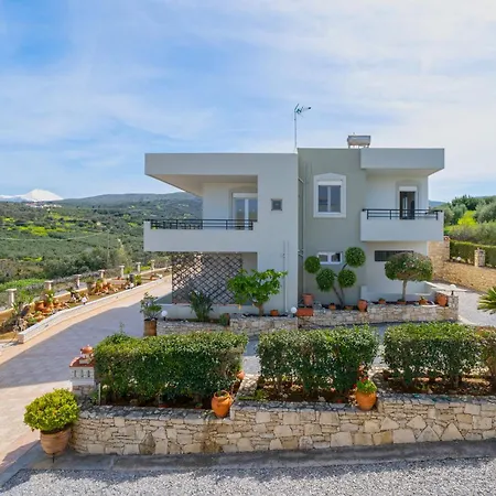 Pantelis With Private Pool Willa Retimno