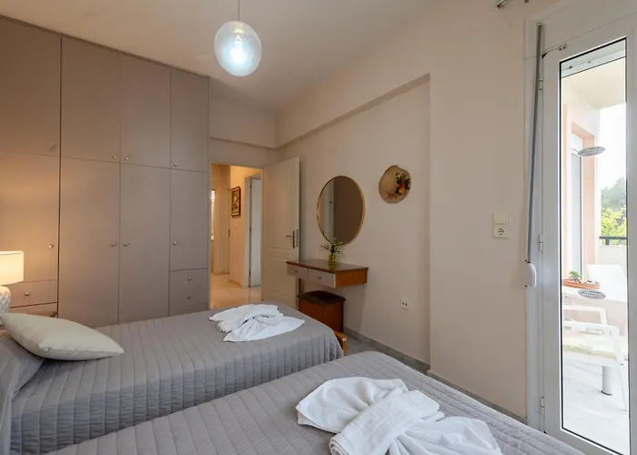 Pantelis With Private Pool Villa *