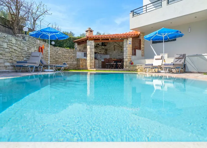 Pantelis With Private Pool *